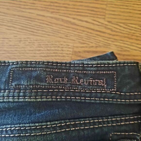 ROCK REVIVAL Lexi Super Skinny Jeans  BACKYARD BBQ! - Picture 4 of 16